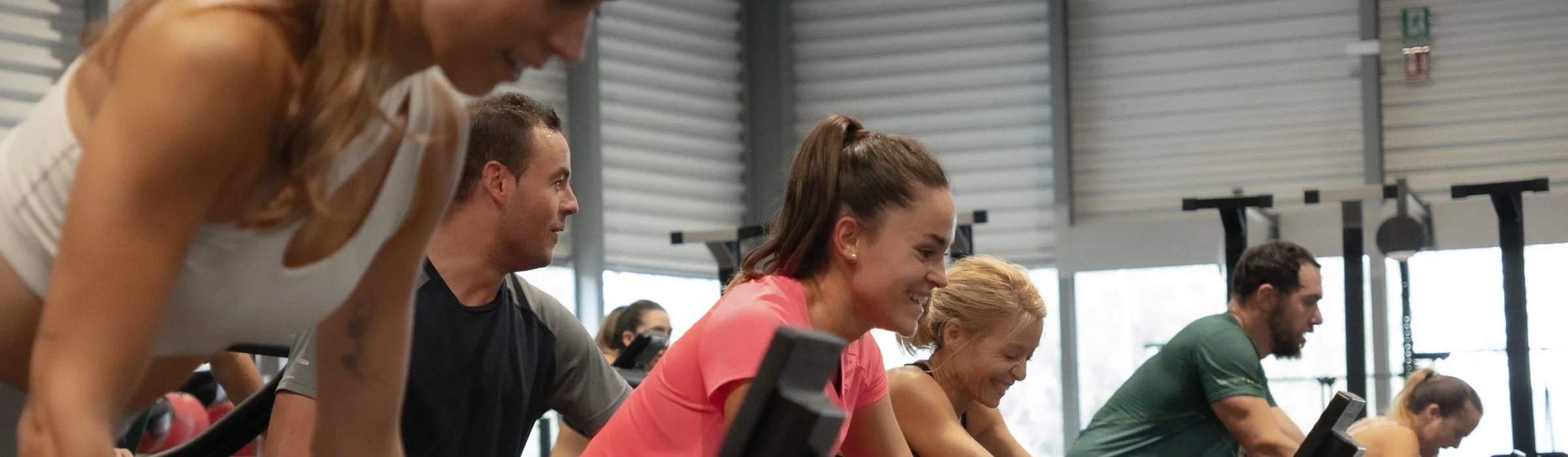 Clase de entrenamiento HYROX en el box de CrossFit Colen, en Logroño