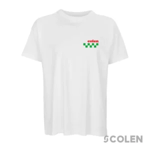 Camiseta Colen Pizza blanca con logo rojo y cuadros verdes